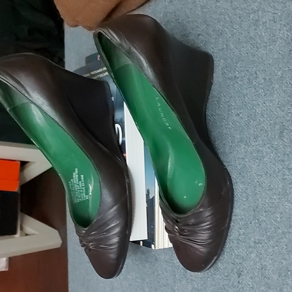 Chinese Laundry Size 8 Heels - Picture 7 of 10